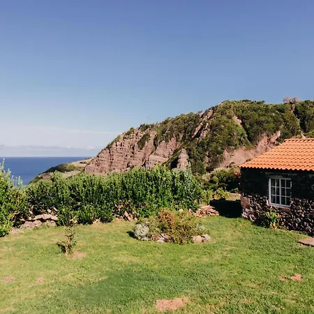 Aldeia Dos Sonhos * Lajes das Flores