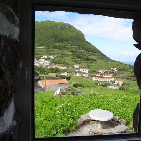 Aldeia Dos Sonhos * Lajes das Flores